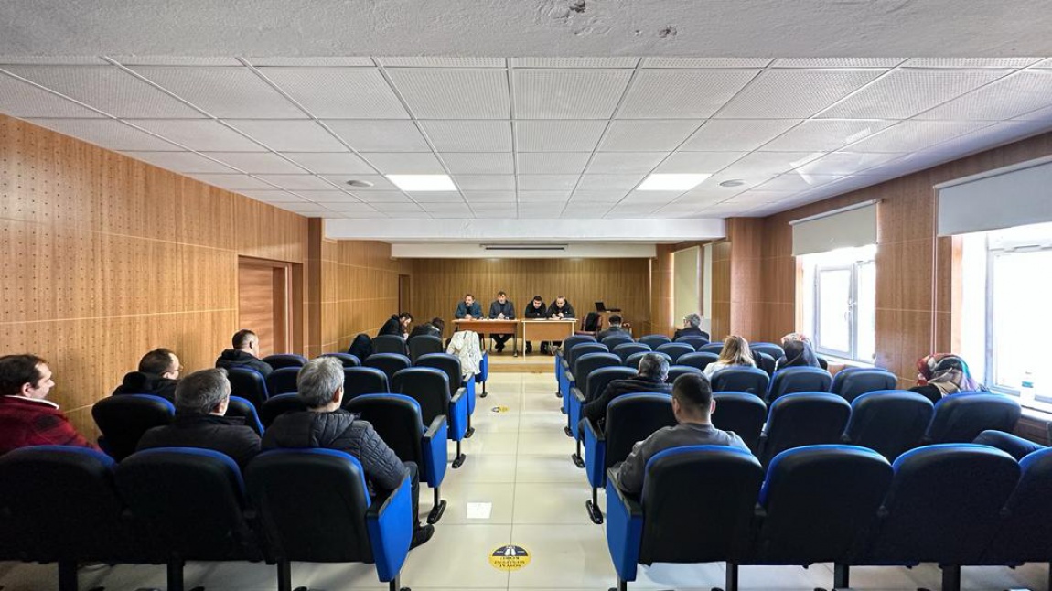 Korgan Anadolu İmam Lisesi 2022-2023 Eğitim Öğretim yılı ikinci dönem öğretmenler kurulu toplantısı yapıldı.